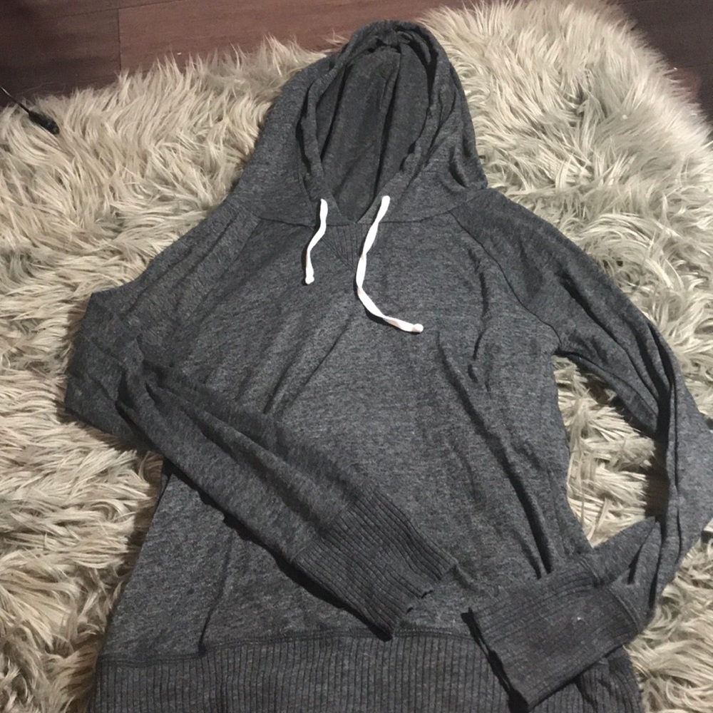 mossimo grey pullover